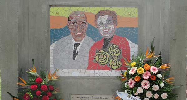 Daniel Tomasini intervenciòn mural en Mariscala